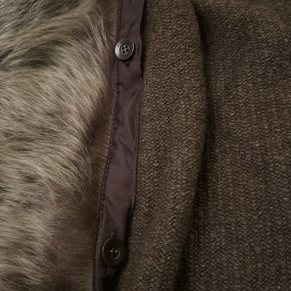 Vince chocolate brown large sweater removable faux fur collar pockets ribbed arm - Picture 10 of 10